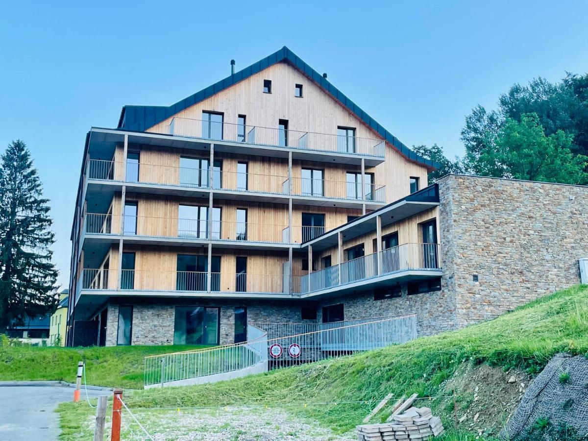 Family 2 Bedroom Ski&Bike Apartment With Terrase Janské Lázně Buitenkant foto